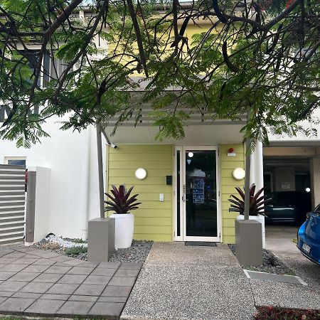 Redcliffe Motor Inn Ngoại thất bức ảnh