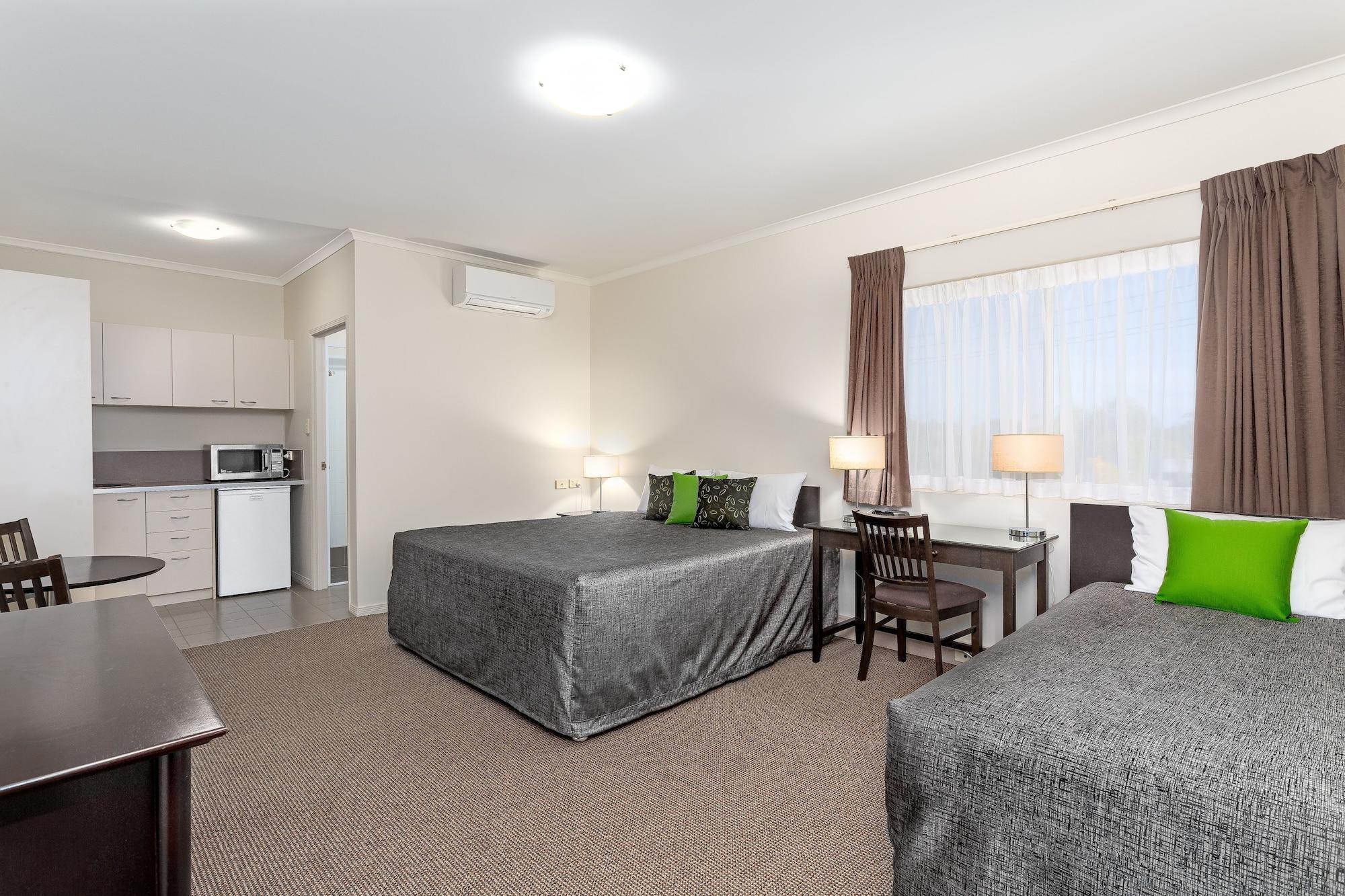 Redcliffe Motor Inn Ngoại thất bức ảnh