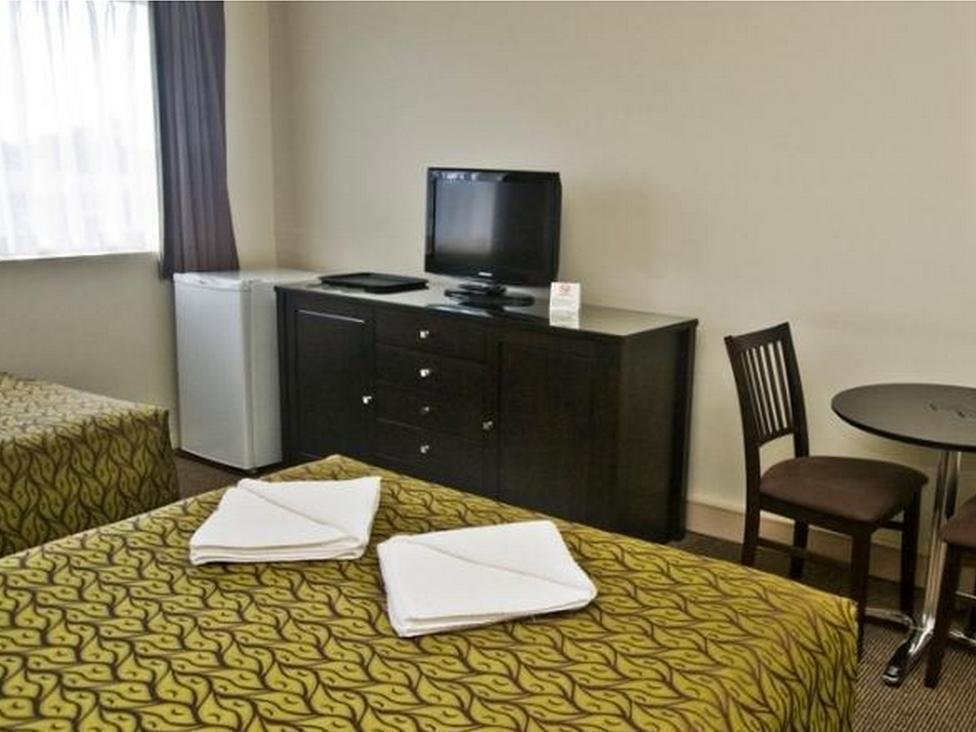 Redcliffe Motor Inn Ngoại thất bức ảnh