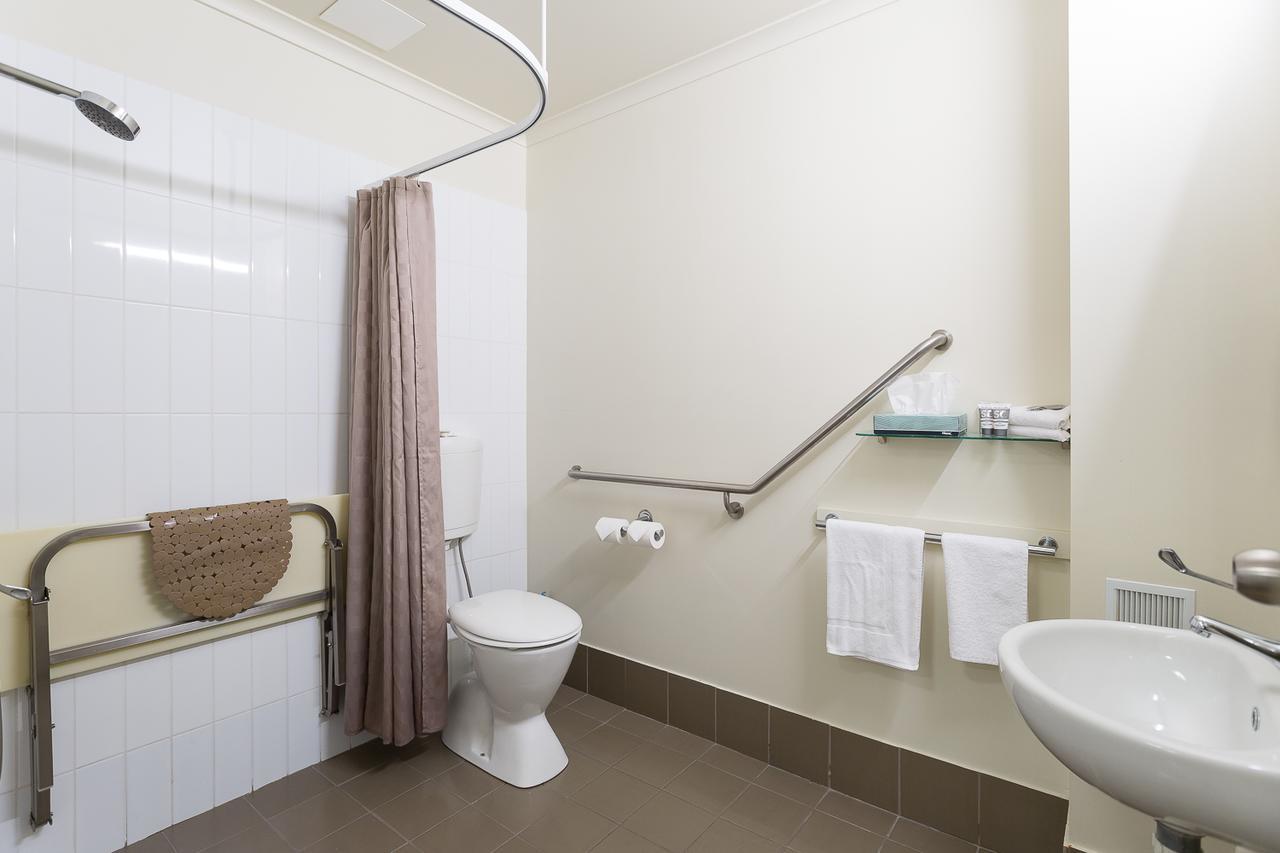 Redcliffe Motor Inn Ngoại thất bức ảnh